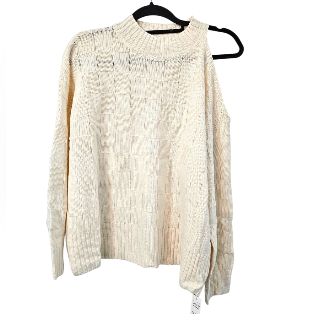 NWT Cupshe Shadow Checker Cutout Sweater Size M